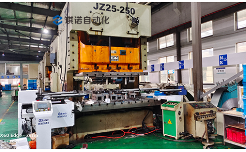 250T沖床三次元機械手，BYD新能源汽車